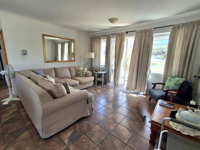 3 Bedroom Property for Sale in Britannia Bay Western Cape